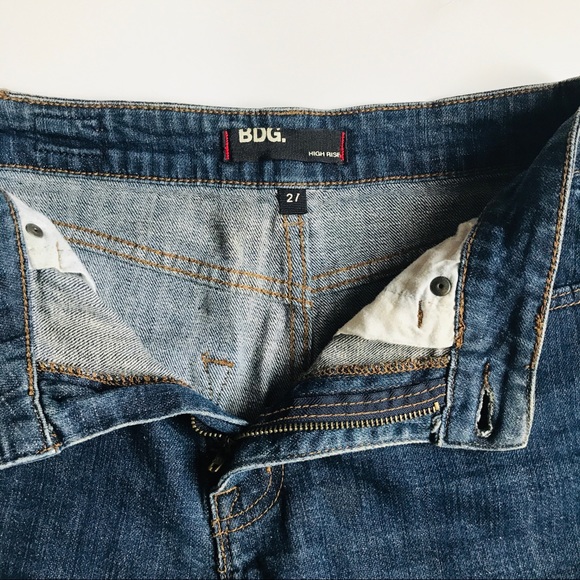 BDG Urban Outfitters Dark Wash High Rise Raw Hem Jean Shorts - Picture 4 of 7